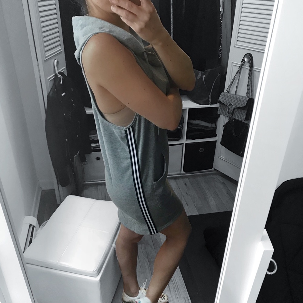 SALE✨Casual Sleeveless Hoodie Dress - Picture 1 of 3